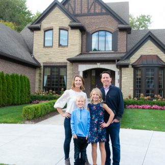 191005_TomElizabethFamily_187