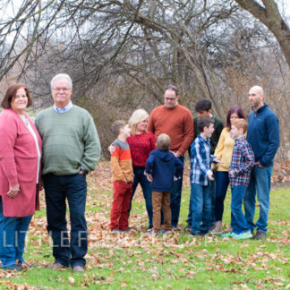 191129_GaryLaurieExtendedFamily_039
