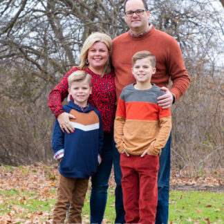 191129_GaryLaurieExtendedFamily_047