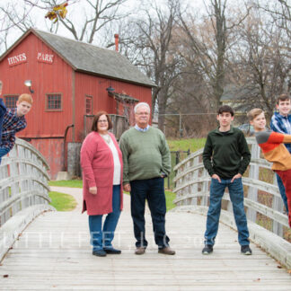 191129_GaryLaurieExtendedFamily_194