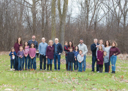 191130_LarryJanExtendedFamily_004-PSedit