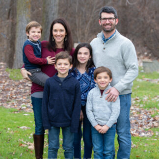 191130_LarryJanExtendedFamily_007-PSedit
