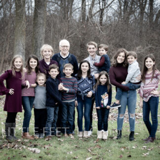 191130_LarryJanExtendedFamily_013-PSedit