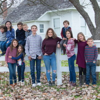 191130_LarryJanExtendedFamily_025