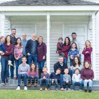 191130_LarryJanExtendedFamily_050-PSedit-2