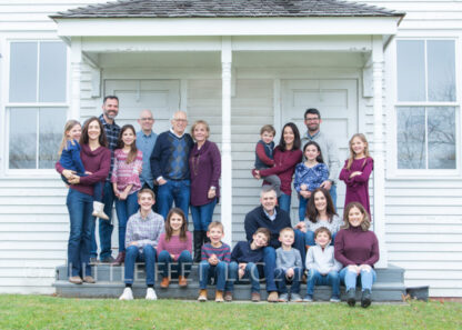 191130_LarryJanExtendedFamily_050-PSedit-2