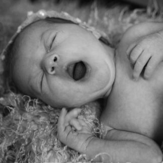 200317_MerrickNewborn_036-2