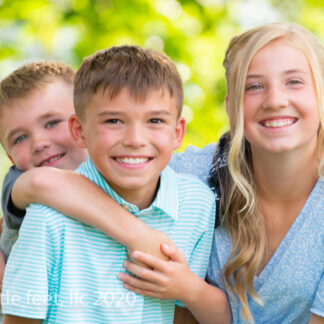 2020_MikeJenniferExtFamily_009