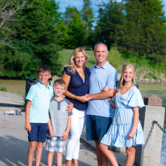 2020_MikeJenniferExtFamily_019