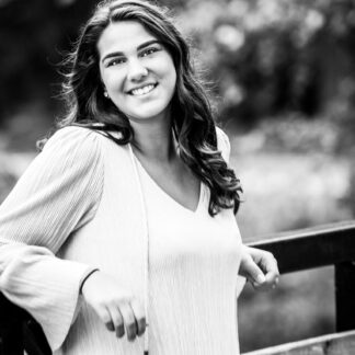 2020_ClaireSenior_003-2