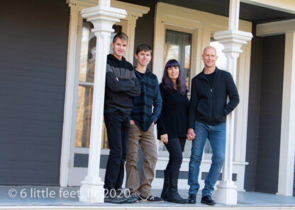 20201114_EricShawnnaFamily_015