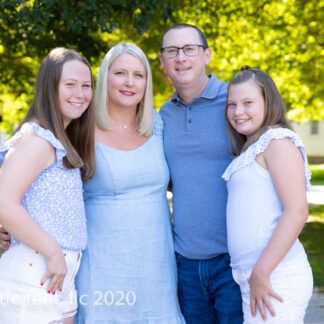 20210815_BrianBetsyFamily_002-PSedit