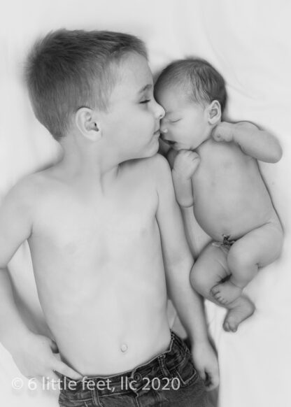 20210818_MadisonNewborn_011-PSedit