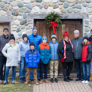 20211126_GaryLaurieExtendedFamily_014