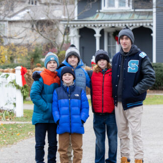 20211126_GaryLaurieExtendedFamily_018