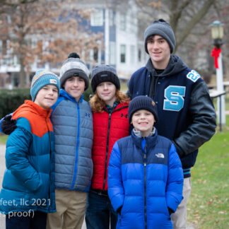 20211126_GaryLaurieExtendedFamily_019-2