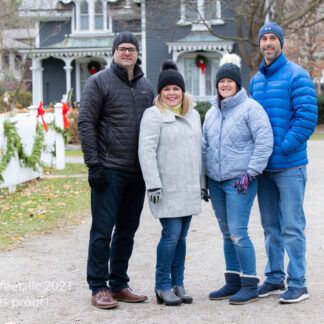 20211126_GaryLaurieExtendedFamily_020