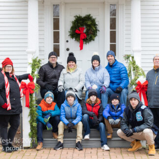 20211126_GaryLaurieExtendedFamily_023