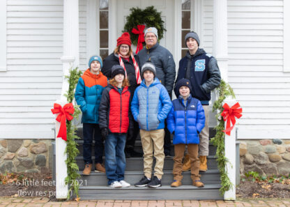 20211126_GaryLaurieExtendedFamily_024-2