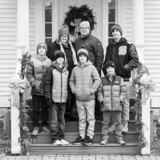 20211126_GaryLaurieExtendedFamily_024