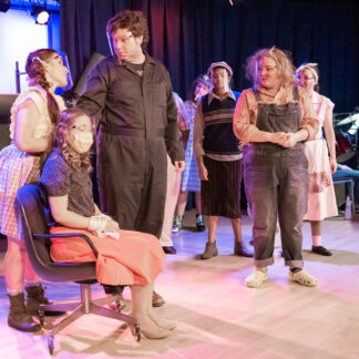 20211118_UrinetownTheMusical_257