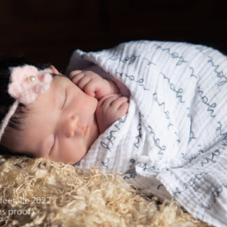 20220605_NatalieNewborn_033-PSedit-2-5