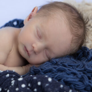 20220831_WilliamNewborn_028-Edit