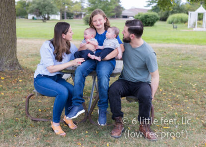 20220910_MarkTheresaExtendedFamily_006