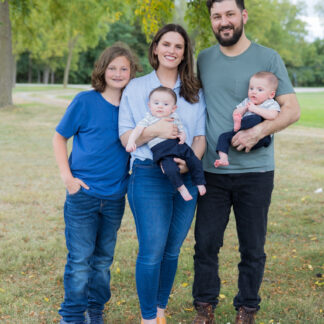 20220910_MarkTheresaExtendedFamily_007