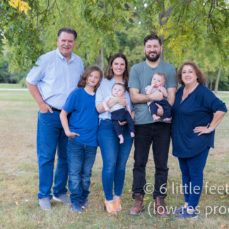 20220910_MarkTheresaExtendedFamily_008