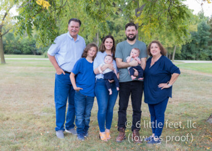 20220910_MarkTheresaExtendedFamily_008