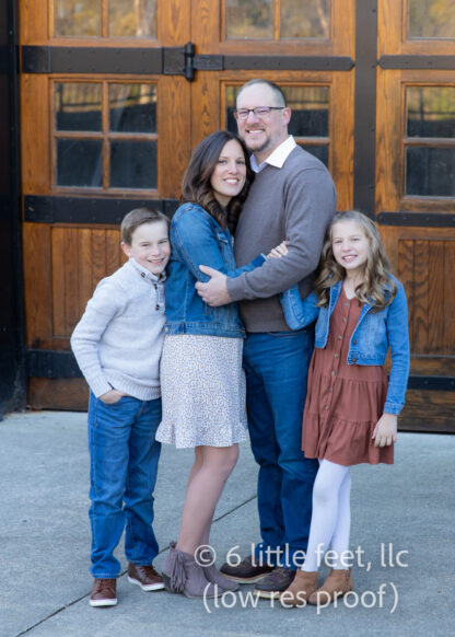 20231111_KyleEmilyFamily_020