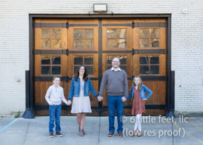20231111_KyleEmilyFamily_021