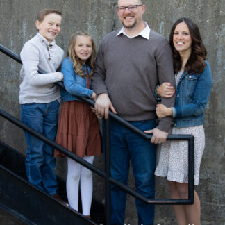20231111_KyleEmilyFamily_034