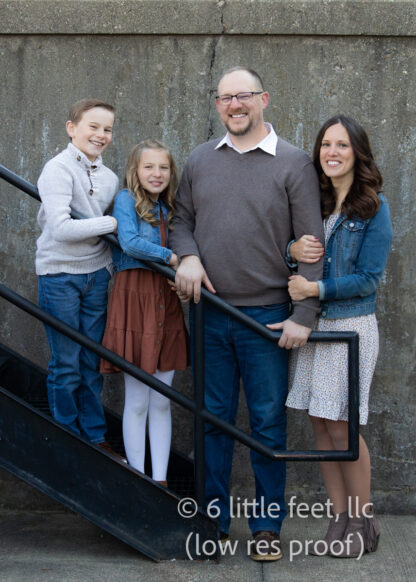 20231111_KyleEmilyFamily_034