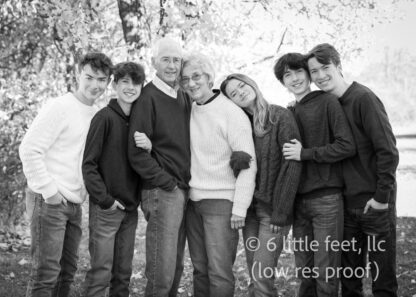 20231118_KenMiriamExtendedFamily_002-2