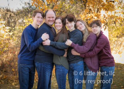 20231118_KenMiriamExtendedFamily_006