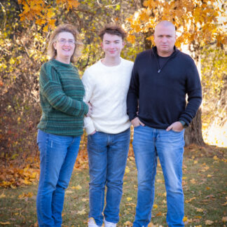 20231118_KenMiriamExtendedFamily_009
