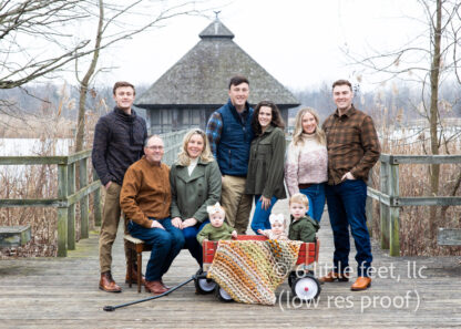 20240106_RickLoraleeExtendedFamily_002-Edit