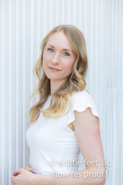 20240627_ElisabethHeadshot_003-2