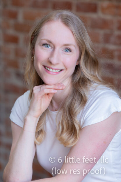 20240627_ElisabethHeadshot_009